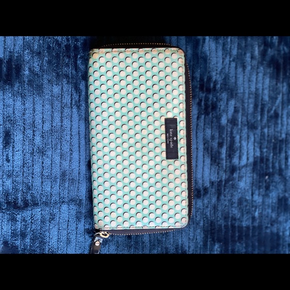 SET Kate Spade Mint Green Tote&Wallet - Picture 9 of 15